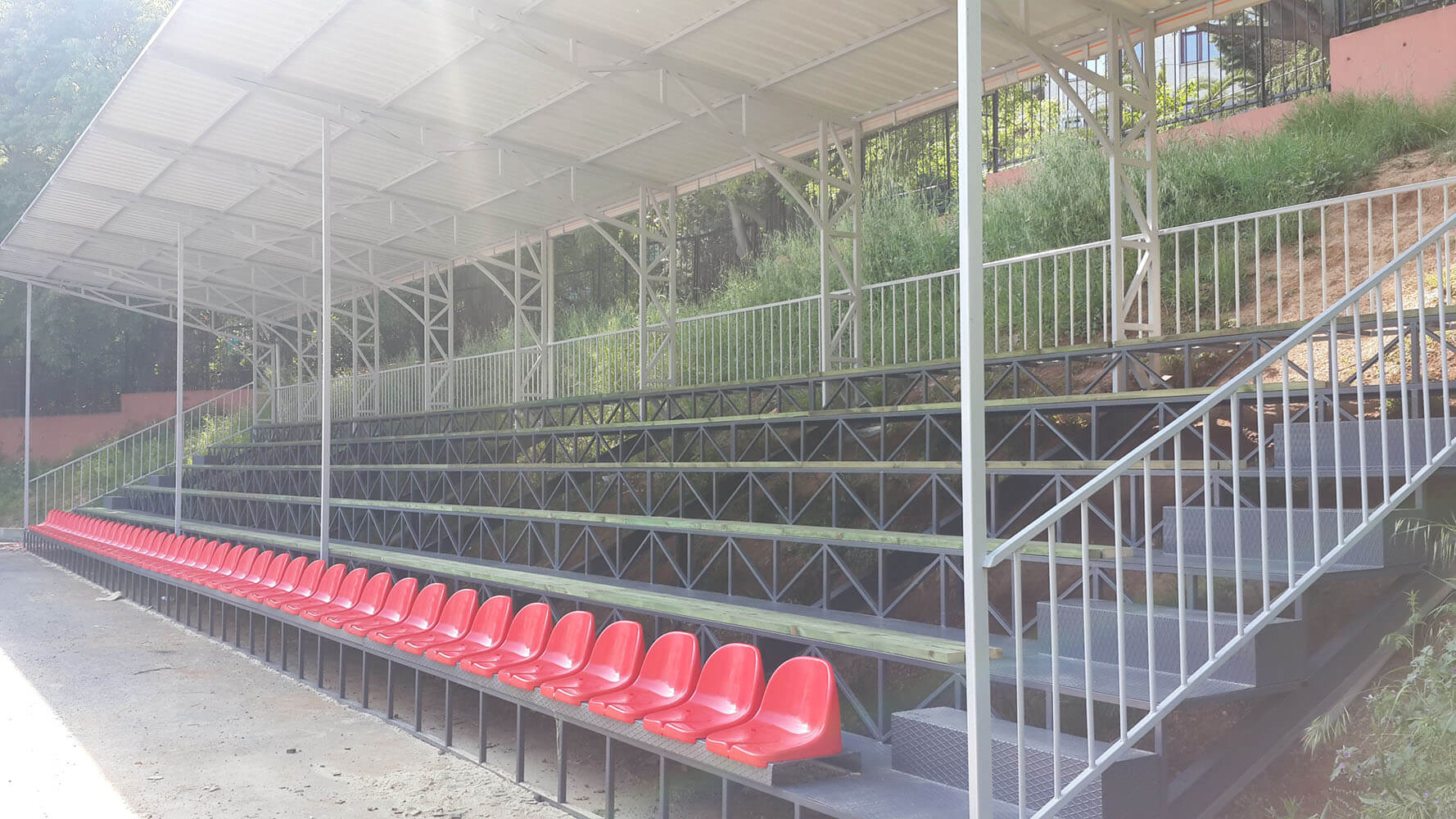 Milli E�itim Bakanl��� Tarabya �.�.O. Sabit Trib�n�